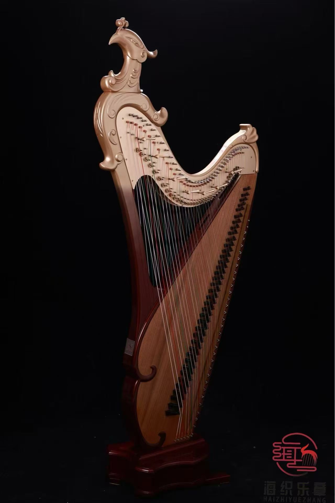  从宫廷禁乐到世界舞台：箜篌的千年逆袭之路